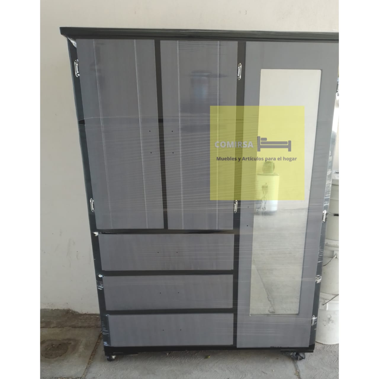 Clóset Luna Grande con Caja Fuerte