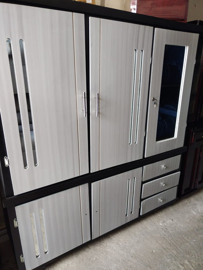 Clóset Mateo con Caja Fuerte